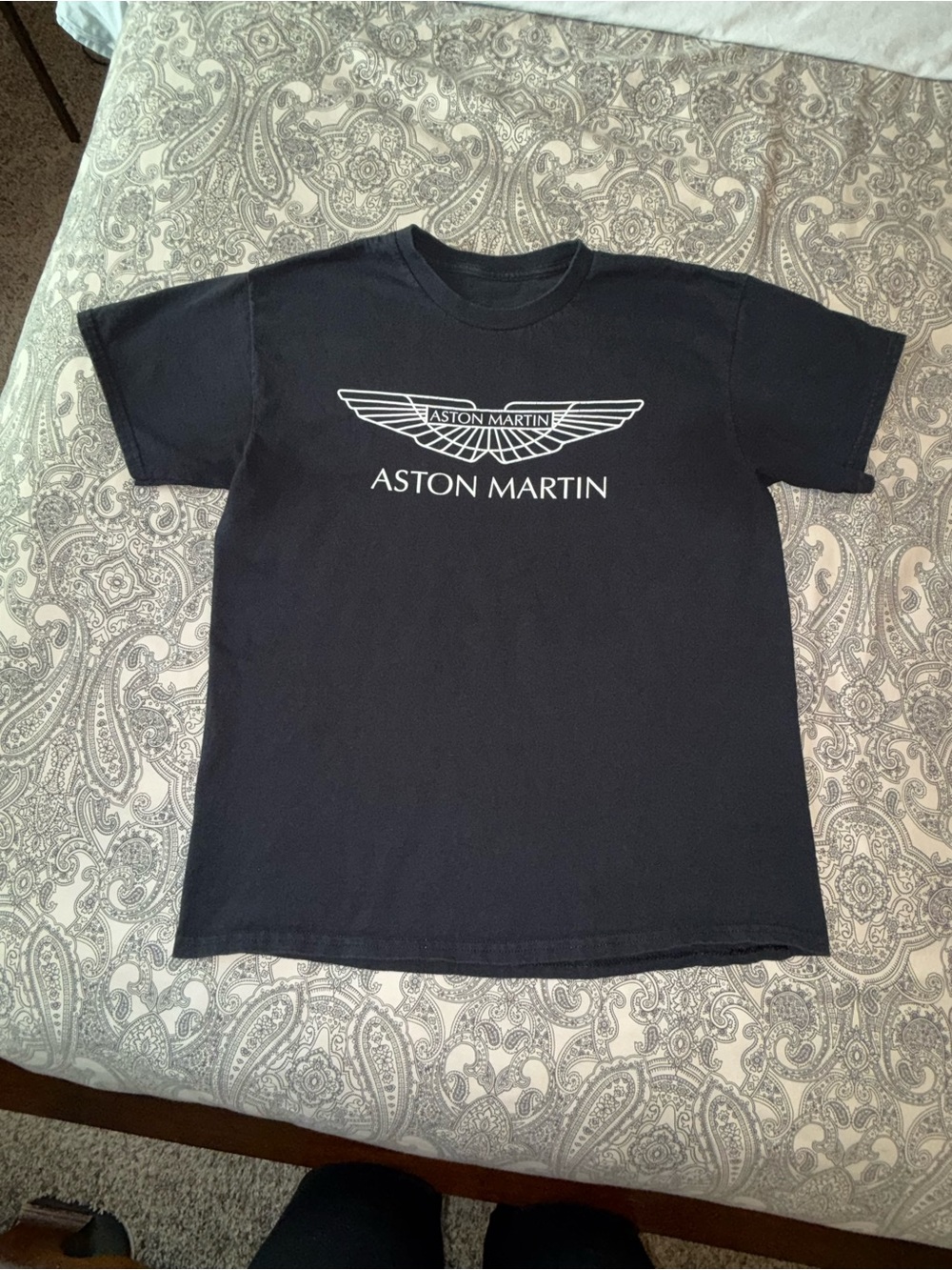 Aston Martin T-Shirt Distressed Logo Fanwear Men's M / L (No Tag)"